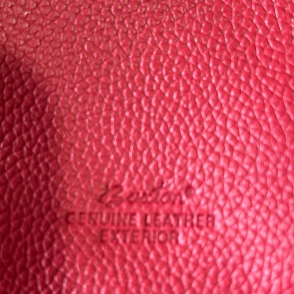 Buxton Genuine Leather Crossbody Mini Bag Wallet Purse Red Removable strap NWT - Picture 3 of 9